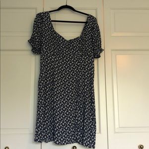 Summer flows dress xl